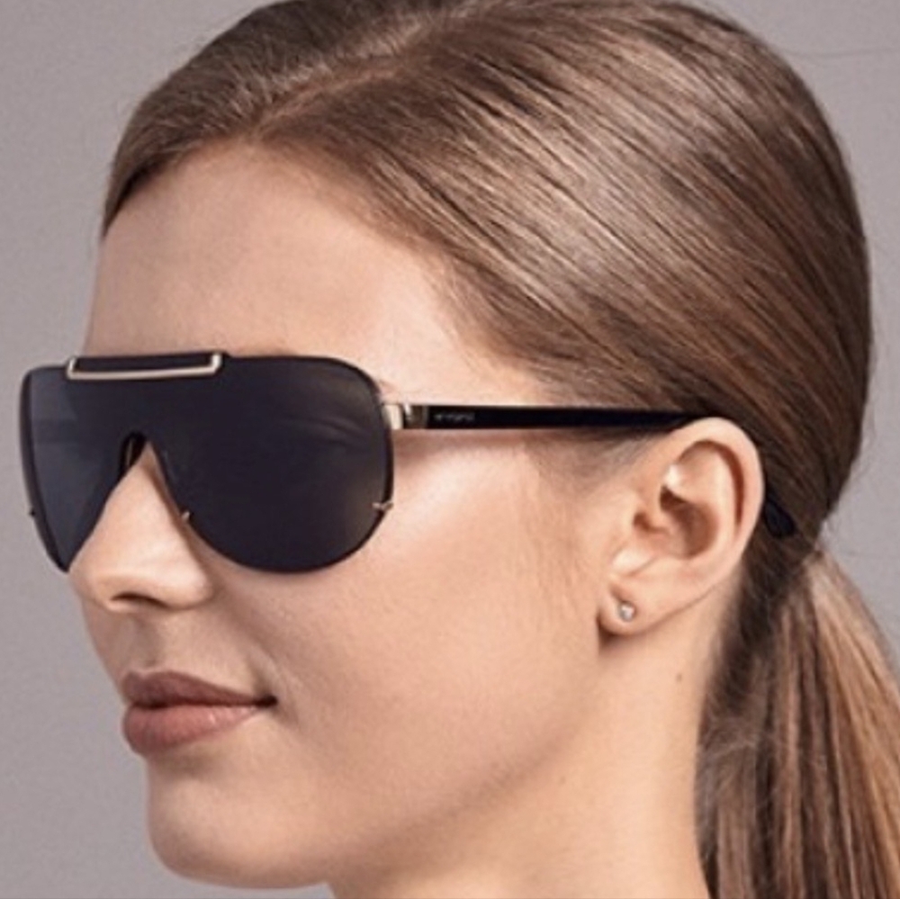 Stylish Black Sunglasses